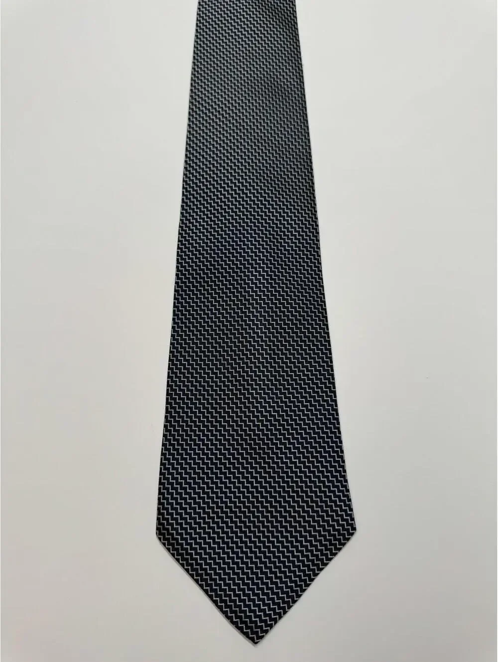 Lauren Ralph Lauren 100% Silk Wide Tie Made‎ In USA